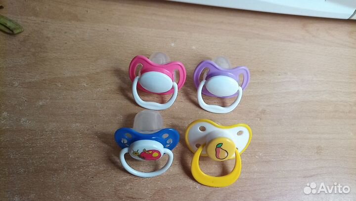 Соска/Пустышка/Держатель для соски/Бутылочки