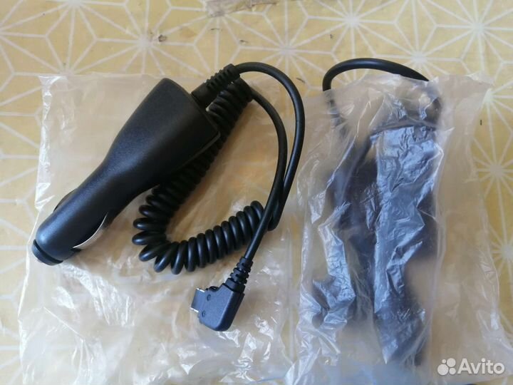 Наушники и зарядники