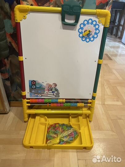 Магнитно меловая доска