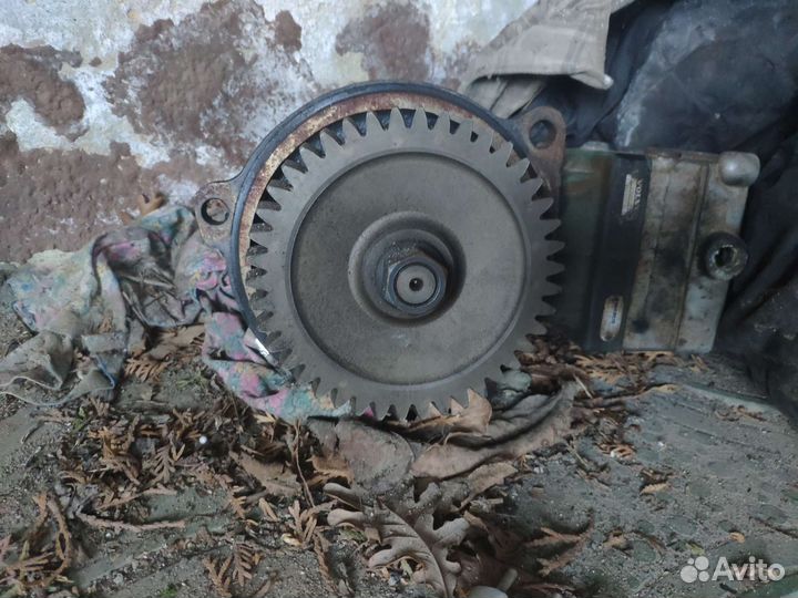 Компрессор автомобильный двухпоршневой