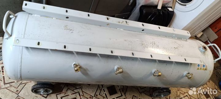 Ресивер для компрессора 200л