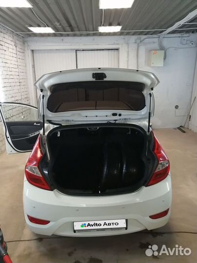 Hyundai Solaris 1.6 МТ, 2012, 60 000 км