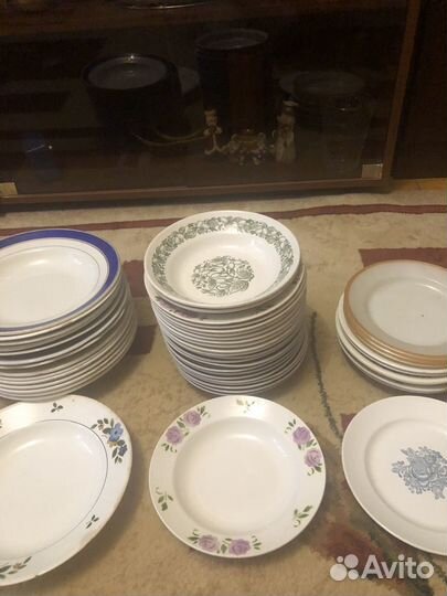Тарелки столовые, времен СССР