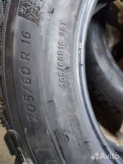 Michelin X-Ice North 4 5/60 R16