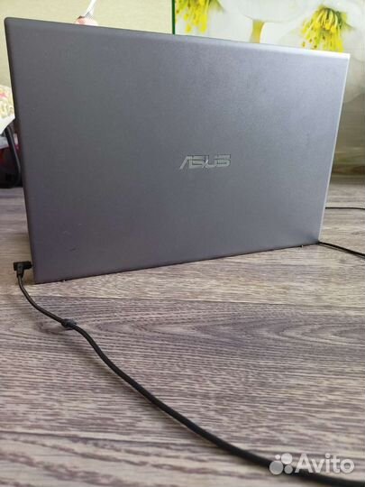 Ноутбук asus vivobook