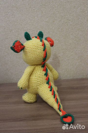 Вязаный дракончик