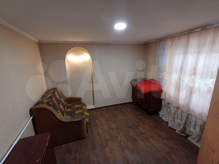 Дом 26 м² на участке 4 сот.