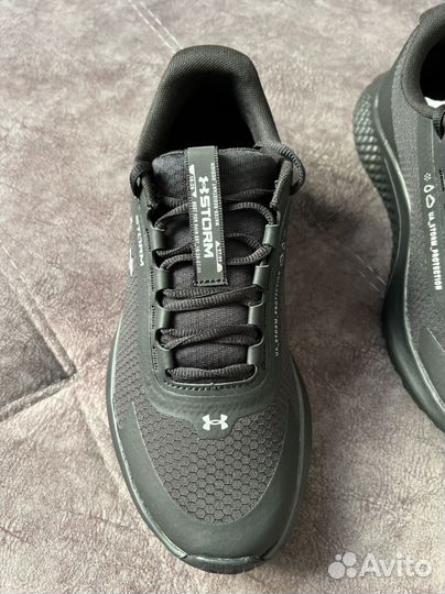 Кроссовки Under Armour storm 39