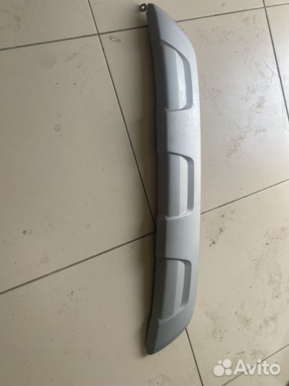 Накладка на задний бампер renault sandero