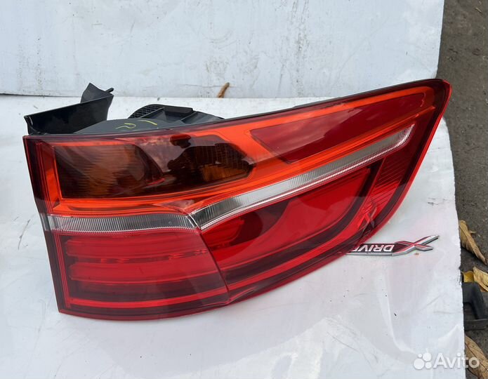 Фонарь задний 63217295002 BMW правый