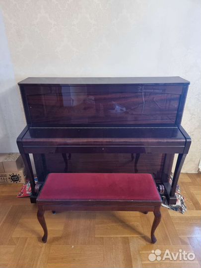 Пианино Petrof P118 G1