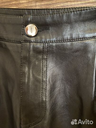Кожаные шорты-бермуды женские (44)