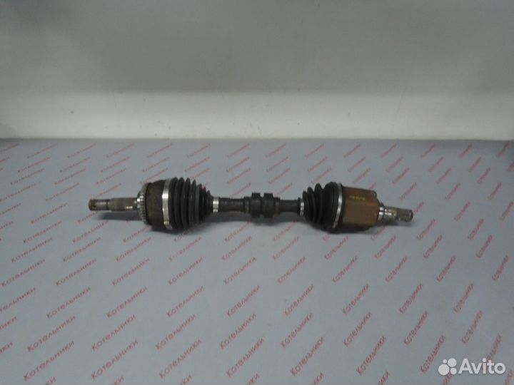 Nissan 39101-AV315 Вал приводной левый