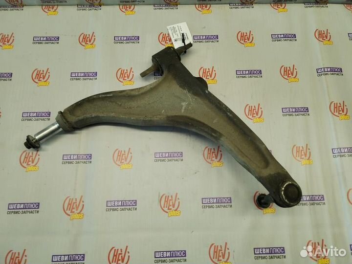 Рычаг левый, нижний, передний Cadillac SRX