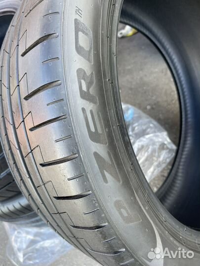 Pirelli P Zero PZ4 285/40 R22 и 315/35 R22