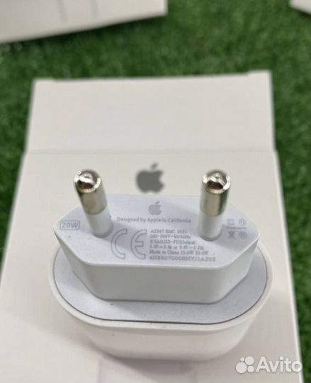 Зарядка на iPhone