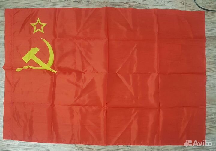 Флаги с различными изображениями