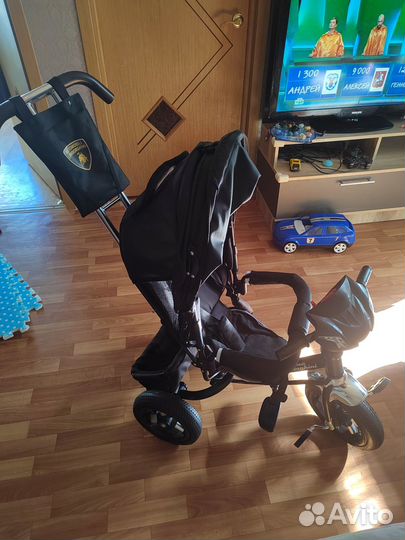 Трехколесный велосипед