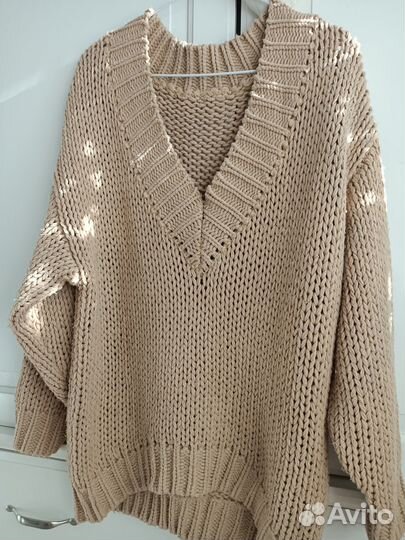 Пуловер крупной вязки