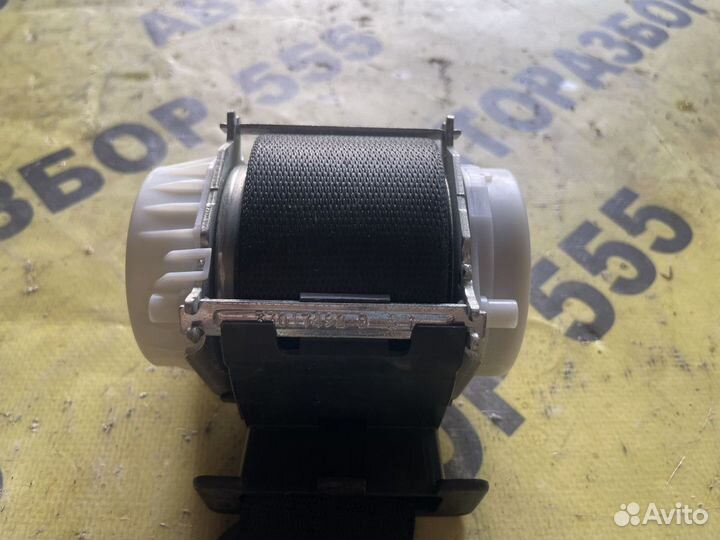 Ремень безопасности передний правый BMW X1 E84