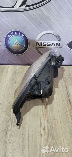 Фара Nissan note E11 Прав