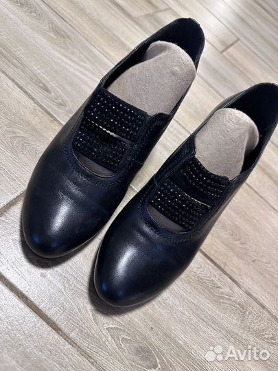 Продам туфли на платформе
