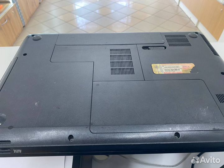 Ноутбук Compaq Presario CQ58