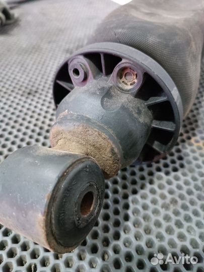 Амортизатор кабины передний Man Tgx