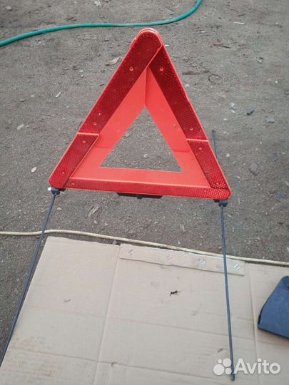 Аварийный знак от Фольксваген Пассат В5+
