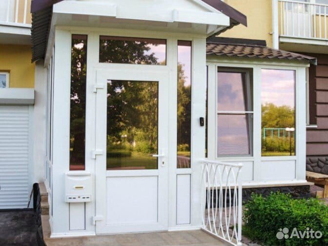 Пластиковая дверь 120х210 154