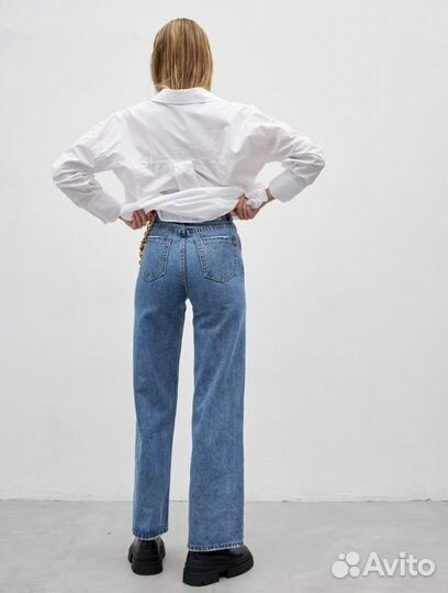 Джинсы клеш