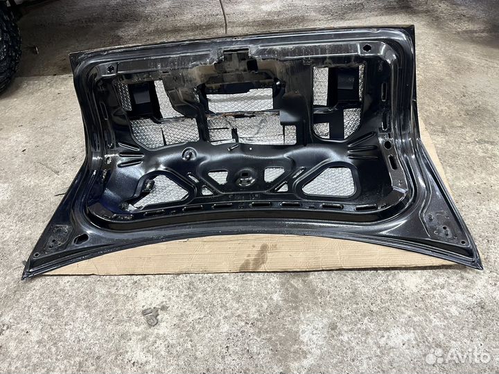 Крышка багажника Skoda Superb 2002