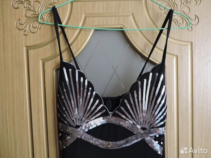 Продаю платье