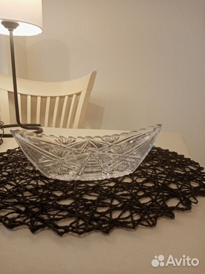 Хрустальная ваза