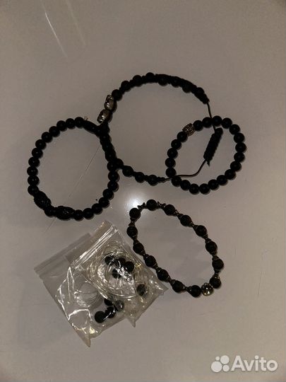 Мужские браслеты из камней