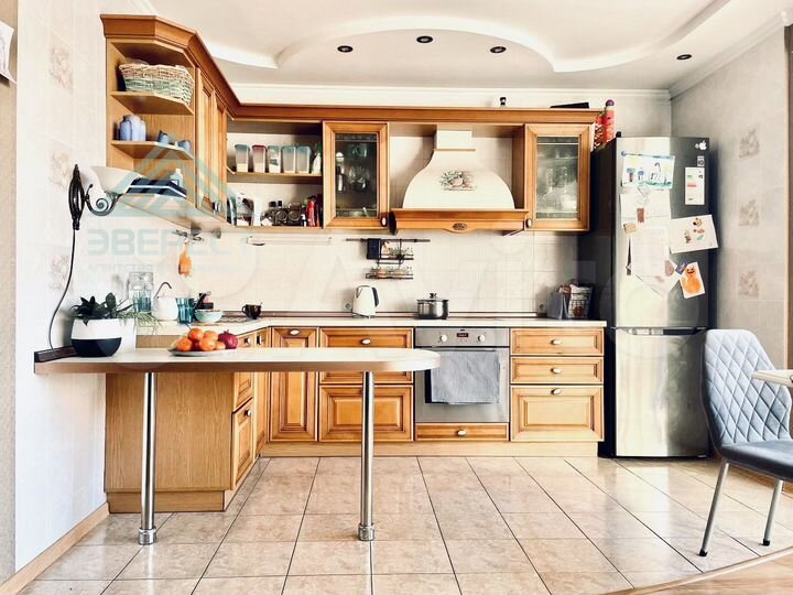 3-к. квартира, 108,5 м², 4/10 эт.