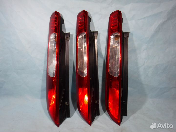 Фонарь левый (хэтчбек) Ford Focus 2 / Форд Фокус