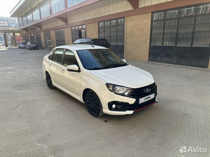 LADA Granta 1.6 МТ, 2021, 61 000 км