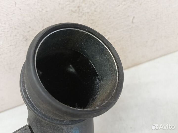 Патрубок интеркулера 2H0145762