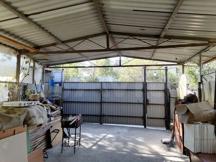 4-к. квартира, 94,4 м², 1/2 эт.