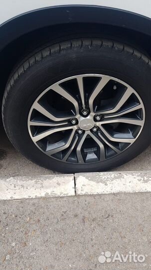 Goodyear EfficientGrip 2 SUV 225/65 R18