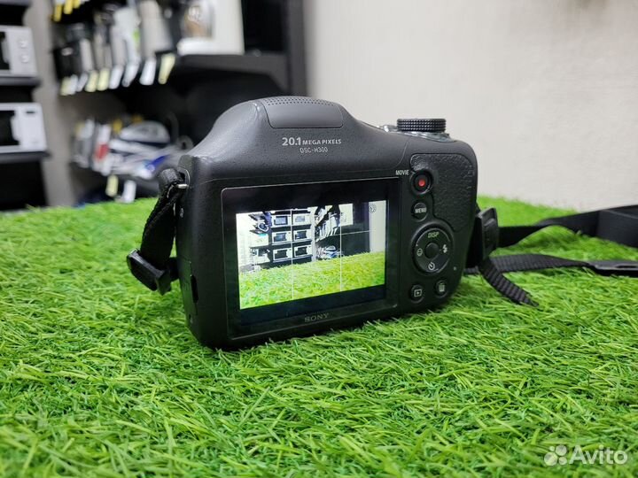 Фотоаппарат Sony Cyber-shot DSC-H300