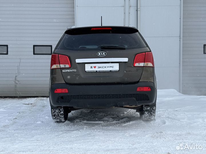 Kia Sorento 2.4 AT, 2010, 236 483 км