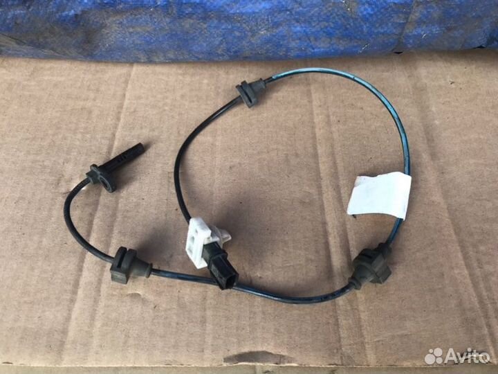 Датчик abs задний левый Honda Pilot YF6 J35Y6 2018