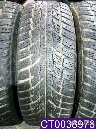 Kumho I'Zen RV Asymmetric 235/65 R17 96T