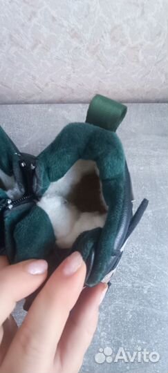 Ботинки зимние. новые