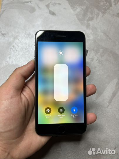 Телефон iPhone 8 plus