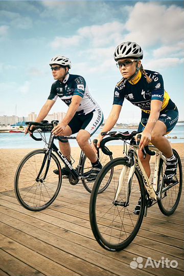 Велофутболка Saxo Tinkoff Велоодежда летняя