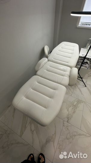 Кушетка косметологическая