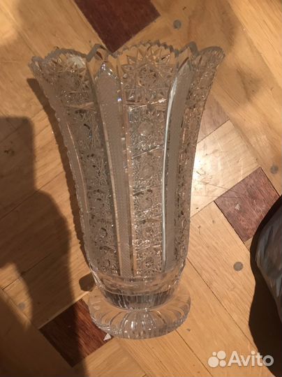 Вазы хрустальные